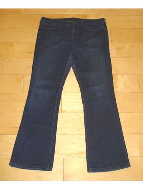 Banana Republic Women's Stretch Slim Dark Blue Boot cut Jeans Size 14 / 32